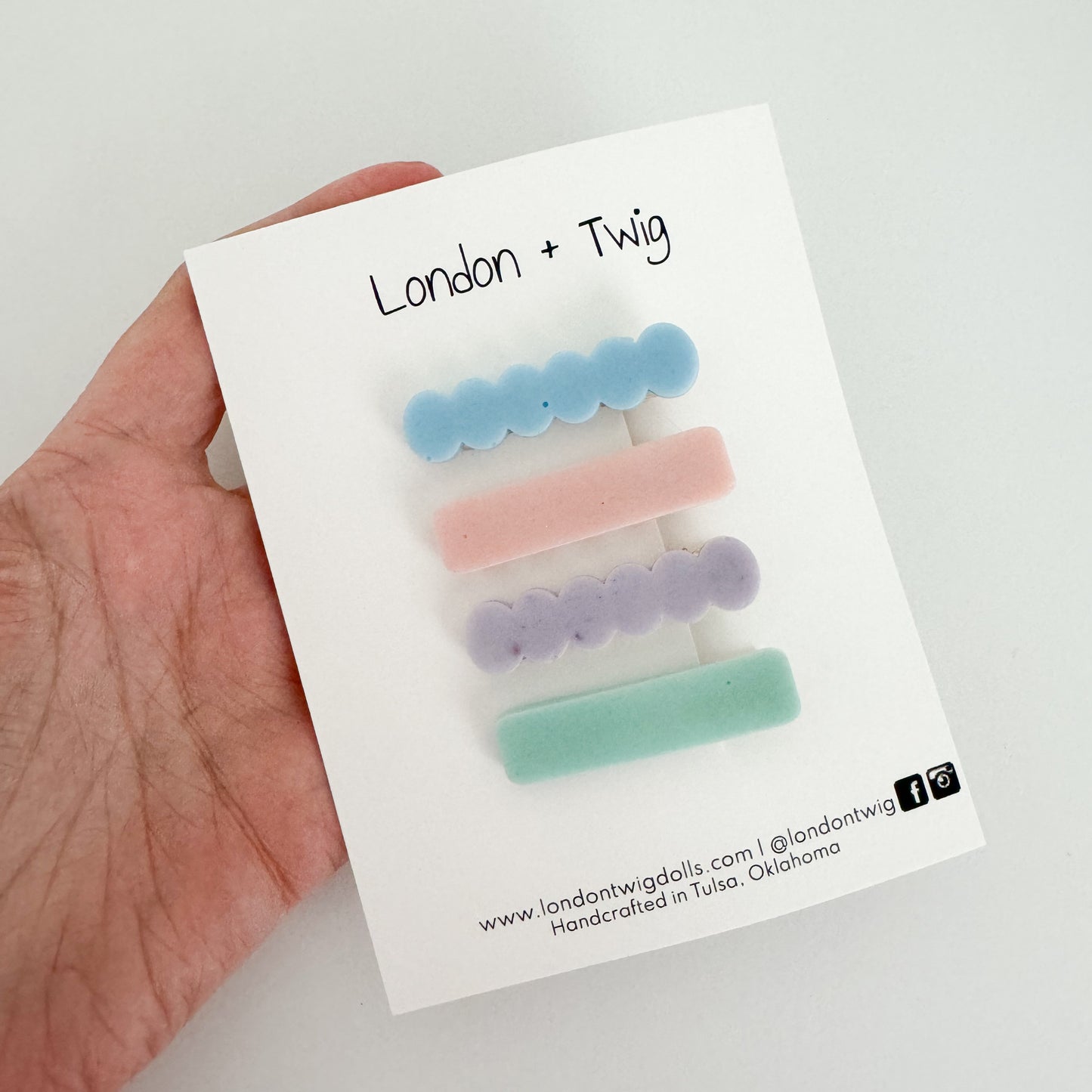 spring solid resin clip set (4 clips)