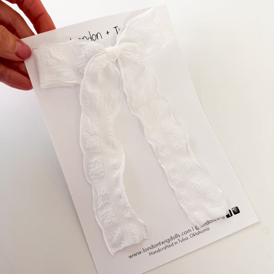 White Textured Blyth