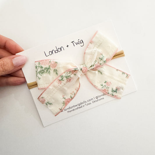 Spring Pink Vintage Floral Brighton (small)